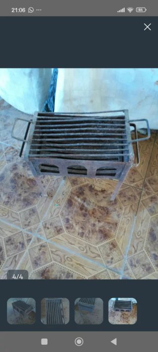 Barbacoa pequeña de hierro
