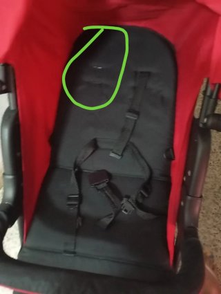 Carrito de bebé paseador rojo