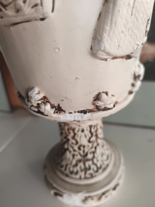 Jarrón antiguo con figuras chinas para restaurar