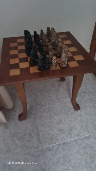Bonito ajedrez de mesa