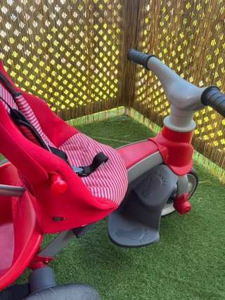 Triciclo Feber 4 en 1 Baby Trike
