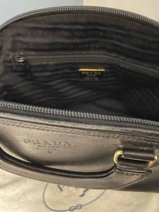 Bolso PRADA  Negro de Mano Clásico     OFERTAZO