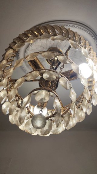 Lámpara de cristal antigua