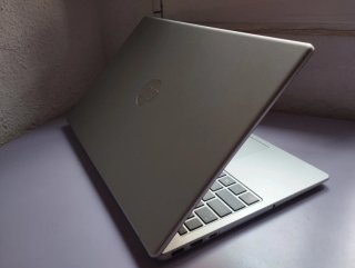 Portátil HP Gris Plata