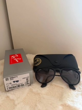 Gafas de sol Ray-Ban Erika Unisex Negras