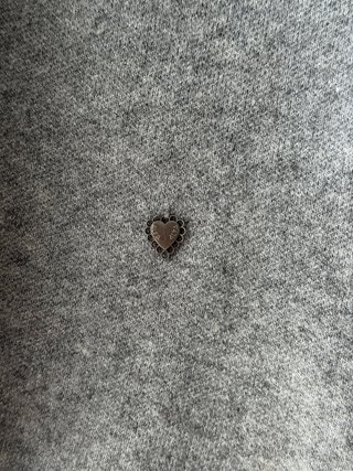 Vestido gris de punto