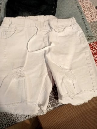 Pantalones cortos 3 colores. Vendo por separado tb