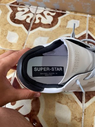 Golden Goose superstar