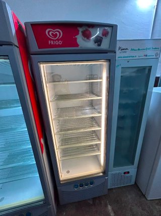 Congelador Frigo con puerta de cristal