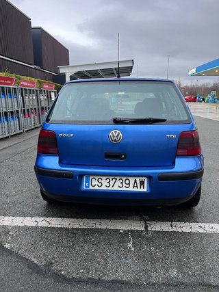 Volkswagen Golf 2001
