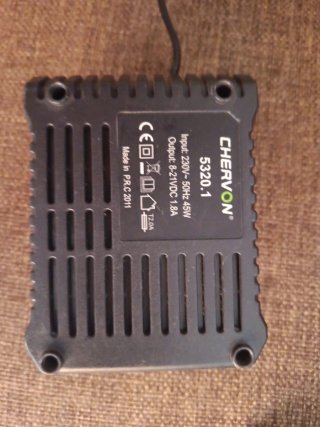 Batería y cargador Dexter 14.4V Lithium-ion
