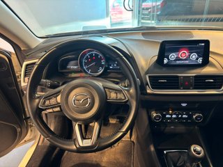 Mazda 3 2018