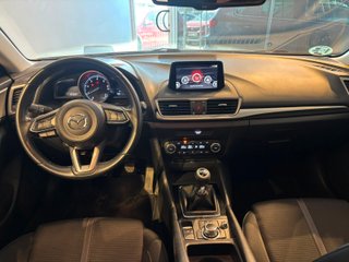 Mazda 3 2018