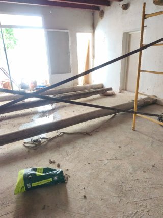 Vigas de madera 6, 5 M ( 3 unidades)