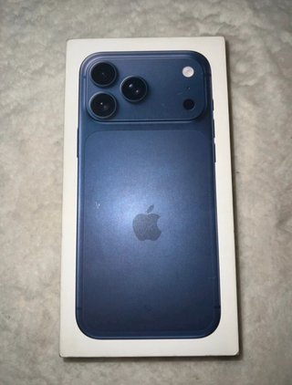 iPhone 17 Pro Azul