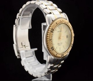 Reloj Seiko Scuba 200m Oro y Plata