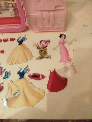 Juego Imanes Princesas Disney