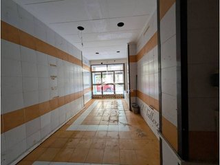 Local comercial en venta en Piscinas en Villarreal