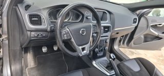 Volvo V40 2018