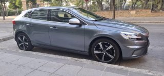 Volvo V40 2018