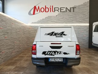Toyota Hilux 2.4 D-4D Cabina Doble GX