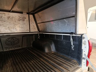 Toyota Hilux 2.4 D-4D Cabina Doble GX