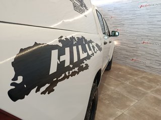 Toyota Hilux 2.4 D-4D Cabina Doble GX