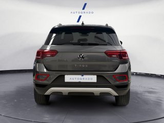 Volkswagen T-Roc Dark 1.0 TSI 81kW (110CV)