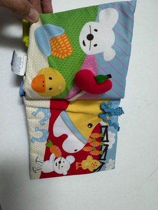 Cuento bebe sensorial tela