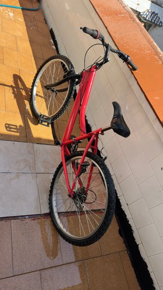 Bicicleta Roja Montaña