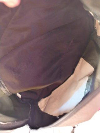 Mochila triangular LIBERTO