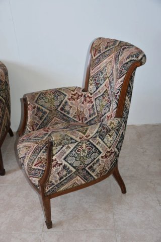 Antiguo tresillo con marquetería