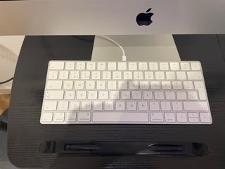 Apple iMac 21.5 Late 2015 i5