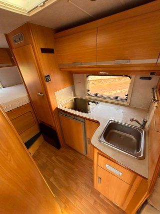 Autocaravana Capuchina 5 plazas 2007