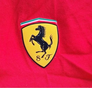 Camiseta Ferrari Leclerc Puma Talla XL