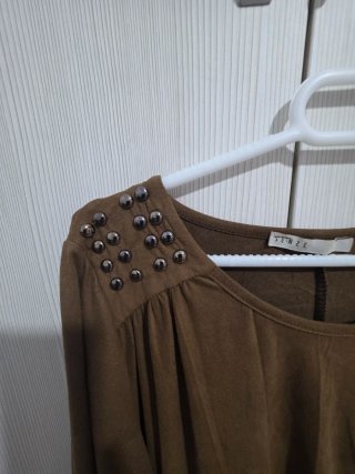 Vestido marrón adornos talla M