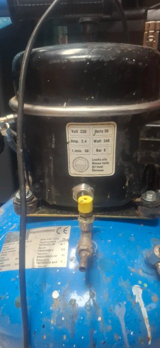 Compresor de aire para aerografía