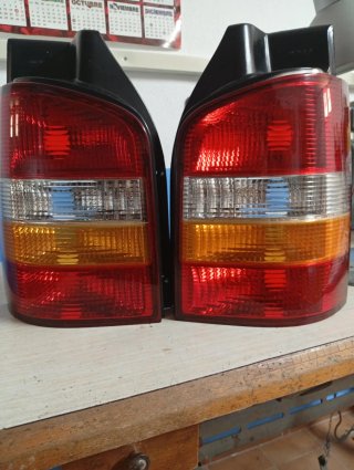 Pilotos Traseros Volkswagen T5