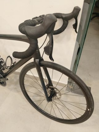Specialized Aethos Talla 56 SRAM Rival Elec.