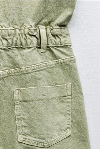 Mono corto Zara verde khaki Talla XS