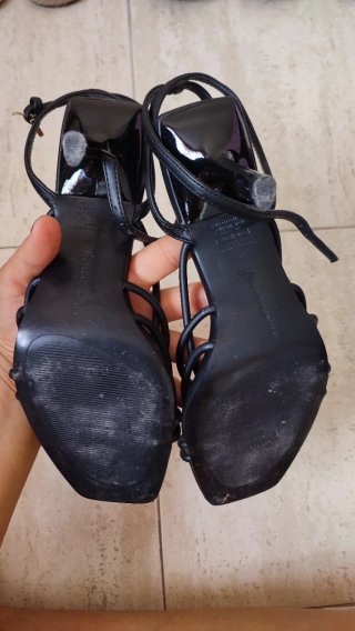 Stradivarius Sandalias Negras Tira Fina