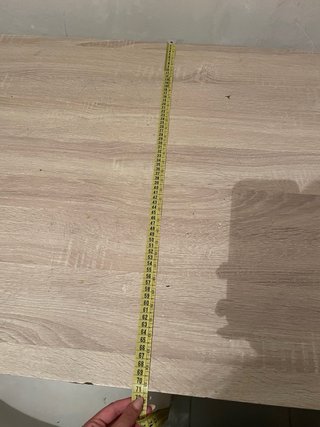 Mesa de cocina y 4 sillas blancas