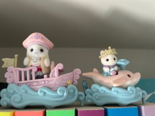 Sylvanian Families Barco Pirata y Delfín