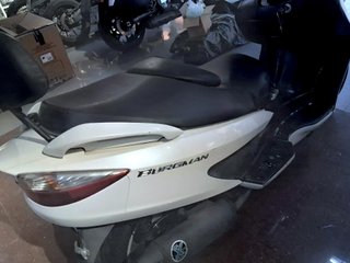 SUZUKI BURGMAN 200 Blanca
