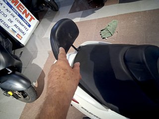 SUZUKI BURGMAN 200 Blanca
