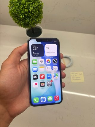 iPhone 11 Pro Prateado 64Gb sem Caixa Grade B+