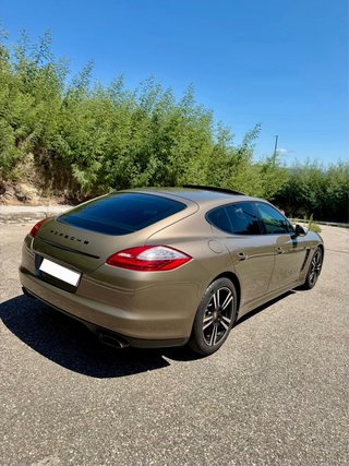 Porsche Panamera 2013