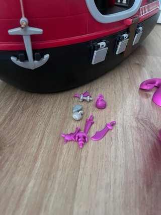 Barco Pirata Pinypon con Accesorios