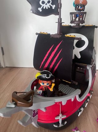 Barco Pirata Pinypon con Accesorios