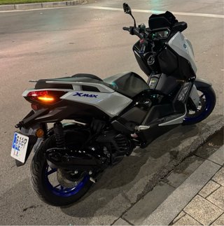 Yamaha Xmax 125cc Scooter